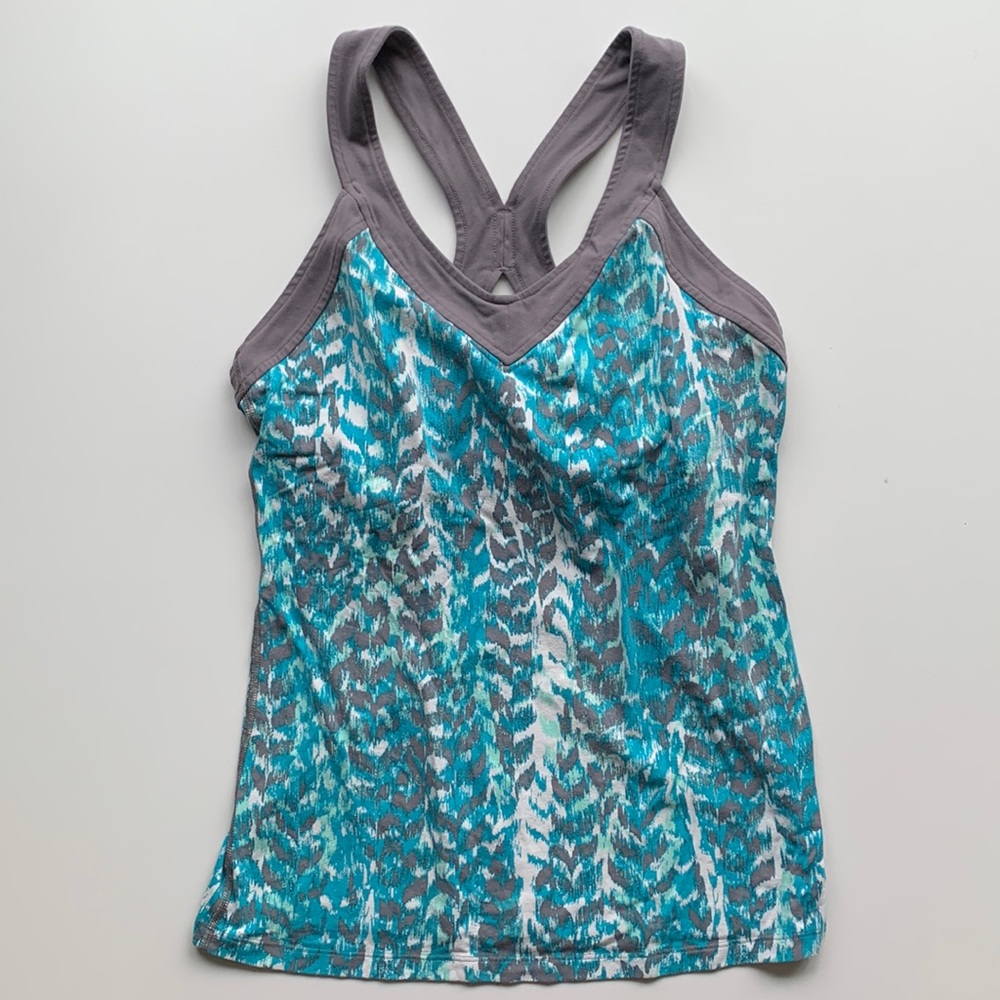 Lucy Patterned Gray, White and Aqua Blue Tank Top Built in Bra Size Small